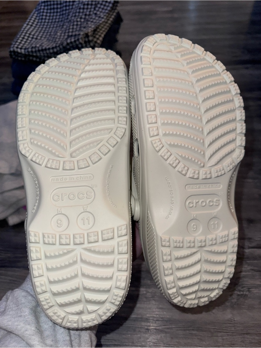 Cream Crocs - Picture 3 of 3